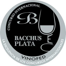 Medalha de prata no Concurso Internacional de Vinos Bacchus 2018 e Medalha de bronze no International Wine Challenge 2018